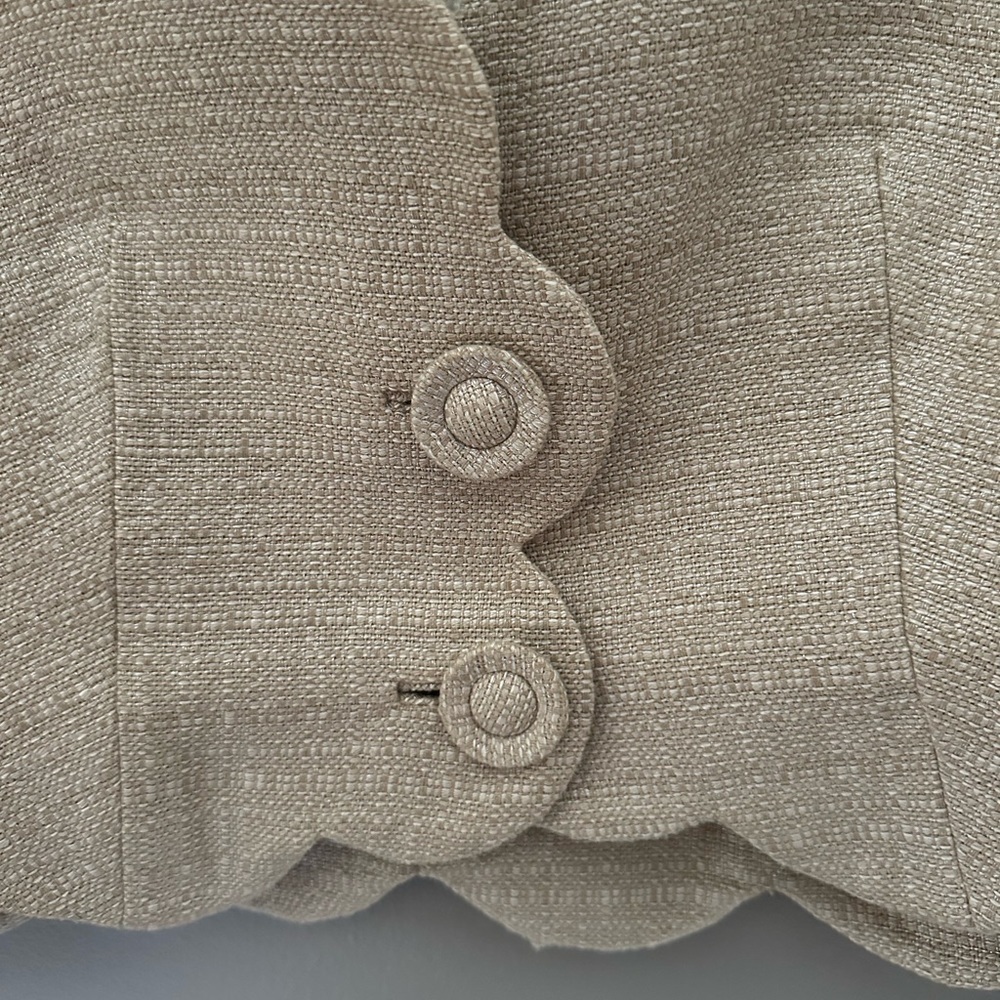 ANTHROPOLOGIE ELEVENSES Beige Shimmery Sparkley Scalloped Cropped Jacket Sz 2 - Picture 3 of 4